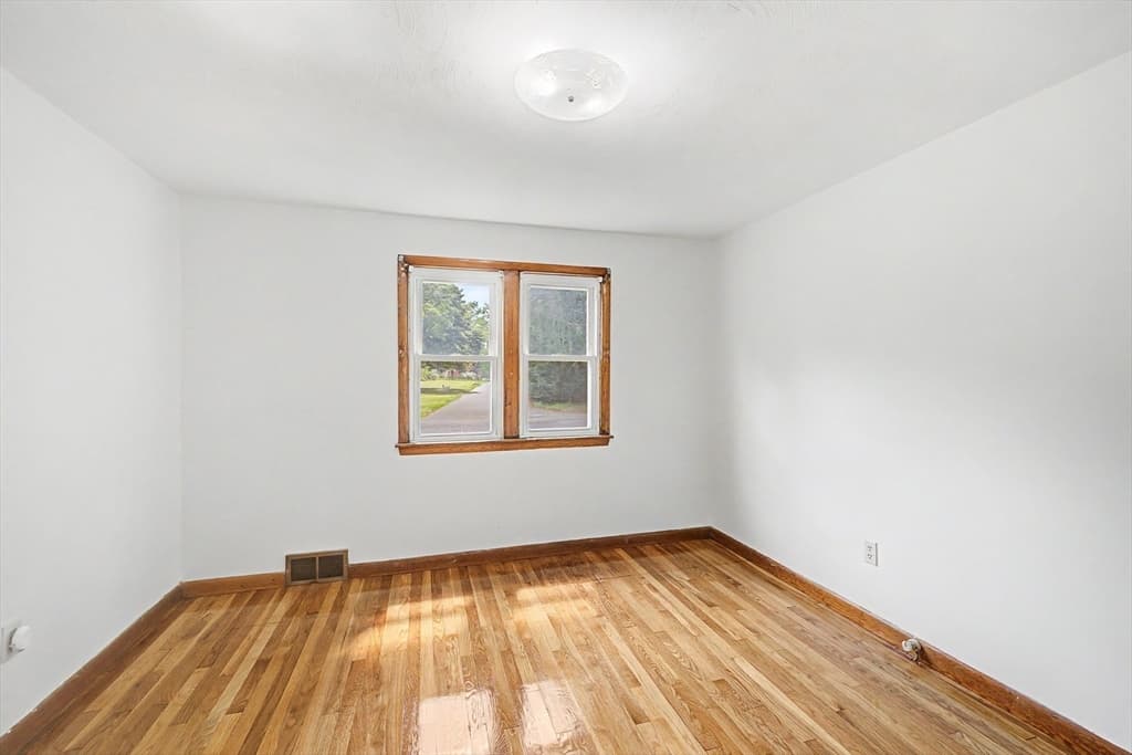 9 Moss Rd, Springfield MA 01119 photo 22