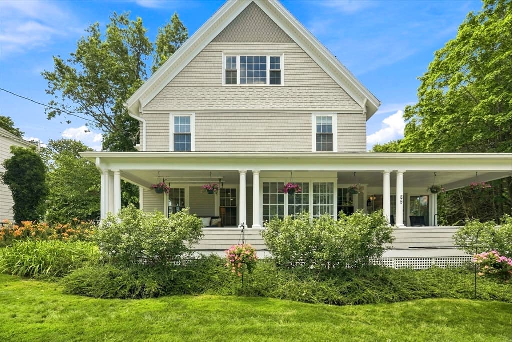 65 Warren Ave, Plymouth MA 02360 photo 3