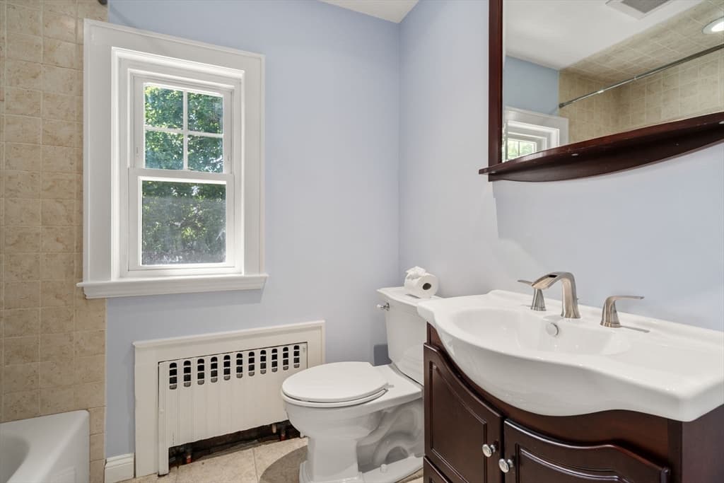 122 Lincoln Rd, Medford MA 02155 photo 30