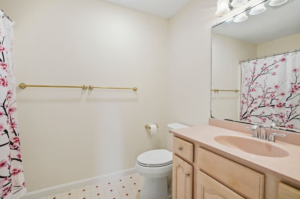 58 San Souci, South Hadley MA 01075 photo 32