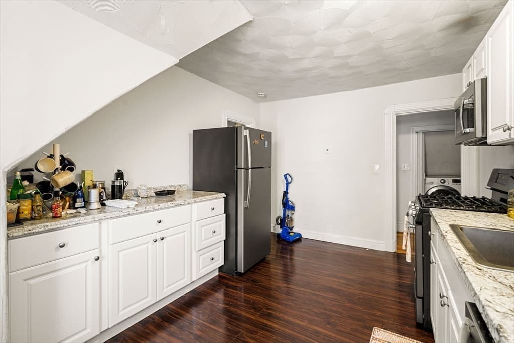 3 Family - 3 Units Up/Down at 106 Harrishof St., Boston MA 02121, Boston, photo 29 of 42