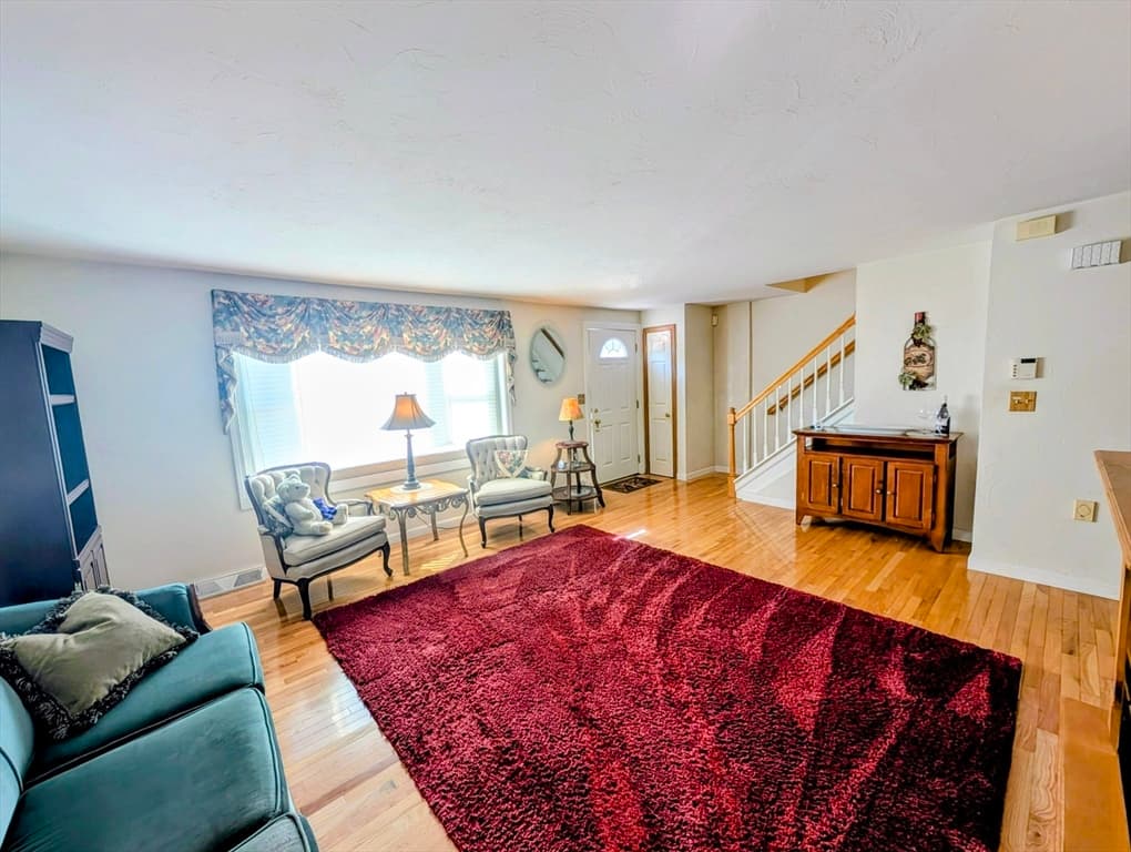 28 Highcrest Park # 28, Webster MA 01570 photo 2