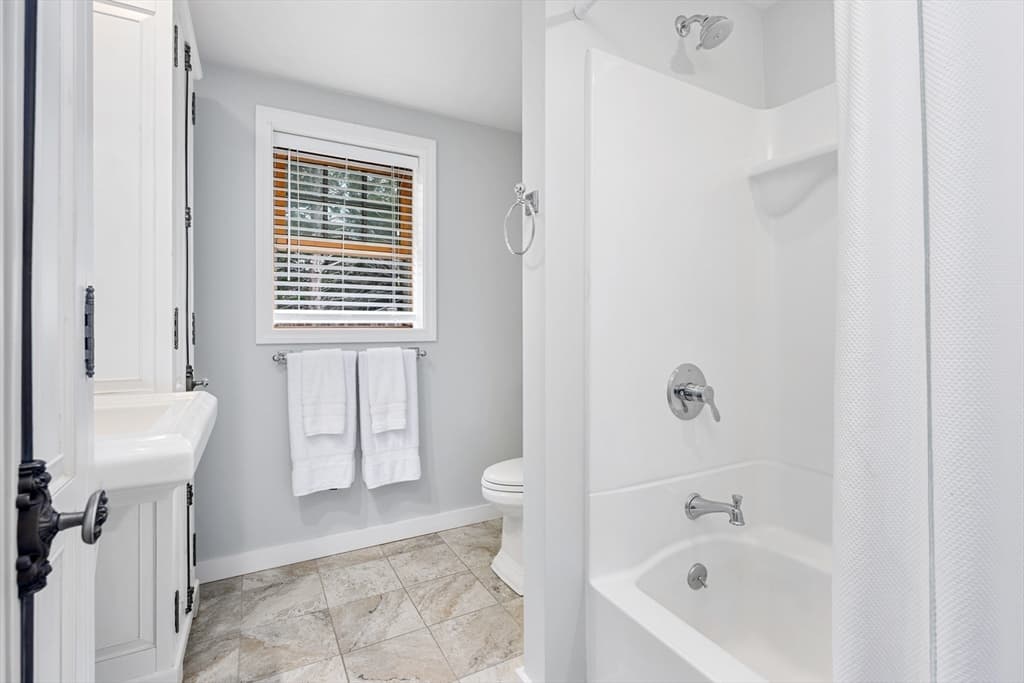 134 School St, Barnstable MA 02635 photo 26
