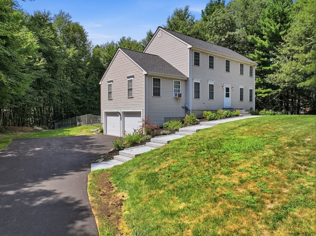 6 Conservation Drive, Douglas MA 01516 photo 2