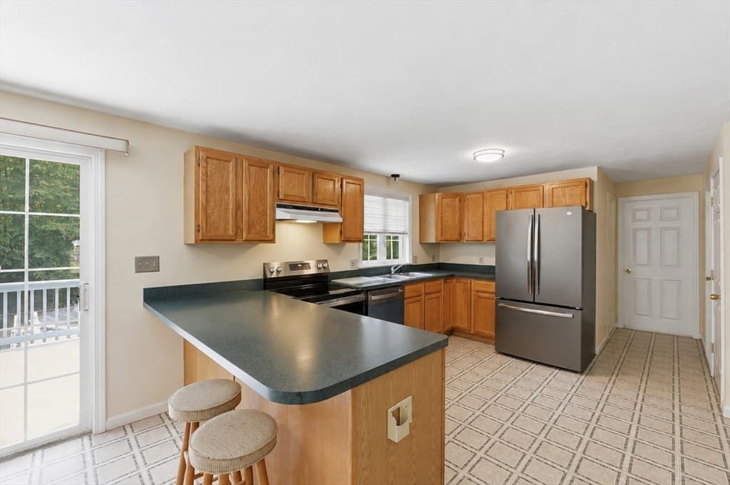 6 Conservation Drive, Douglas MA 01516 photo 7