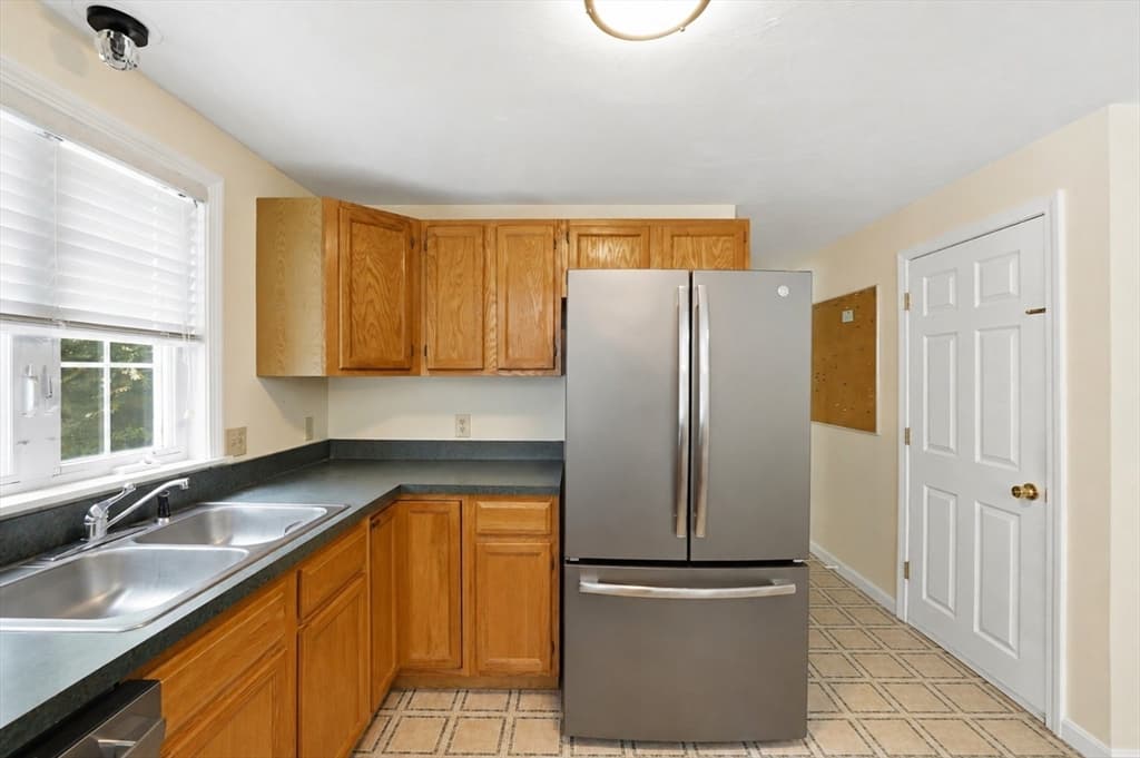 6 Conservation Drive, Douglas MA 01516 photo 8