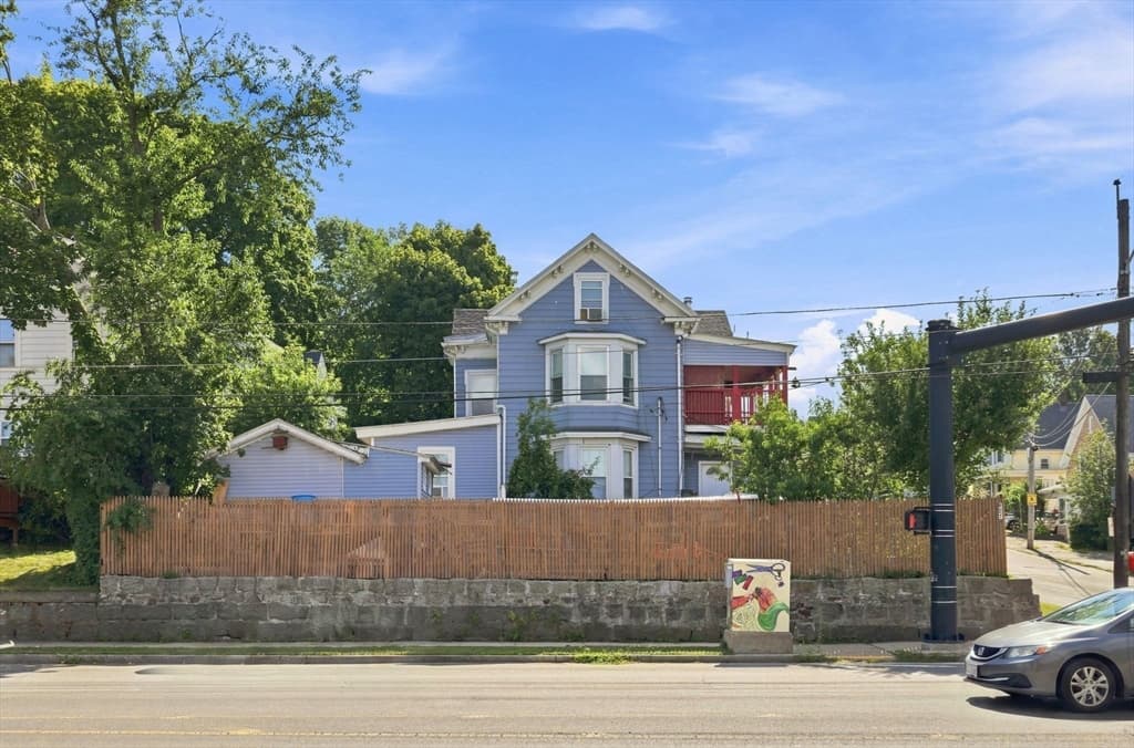 427 Broadway, Lynn MA 01904 photo 42