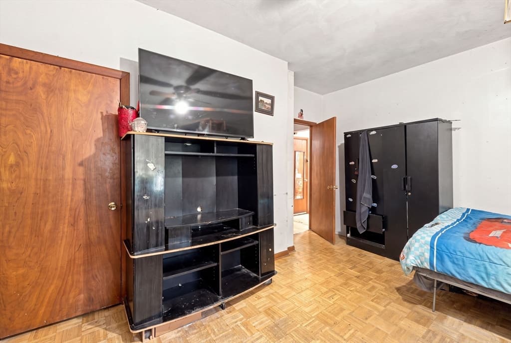 427 Broadway, Lynn MA 01904 photo 5