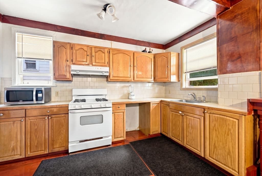 427 Broadway, Lynn MA 01904 photo 25