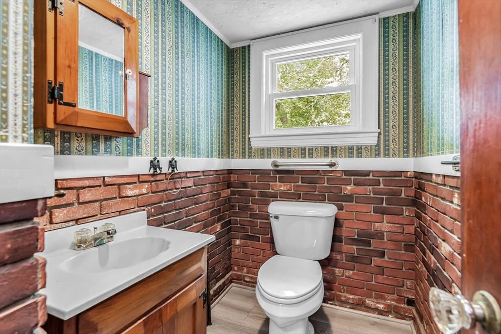 17 Windsor Street, Methuen MA 01844 photo 21