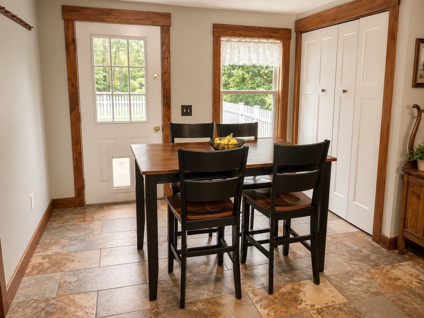 Single Family Residence at 351 Hartford Ave E, Uxbridge MA 01569, Uxbridge, photo 5 of 24