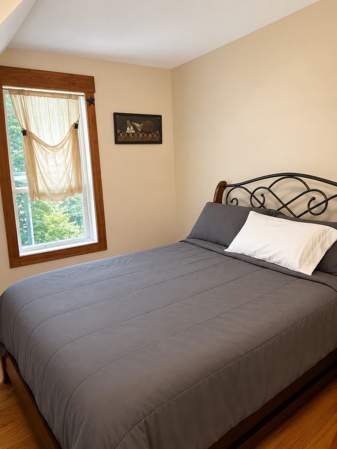 Single Family Residence at 351 Hartford Ave E, Uxbridge MA 01569, Uxbridge, photo 15 of 24