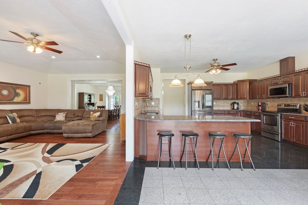 40 N Precinct St, Taunton MA 02718 photo 30