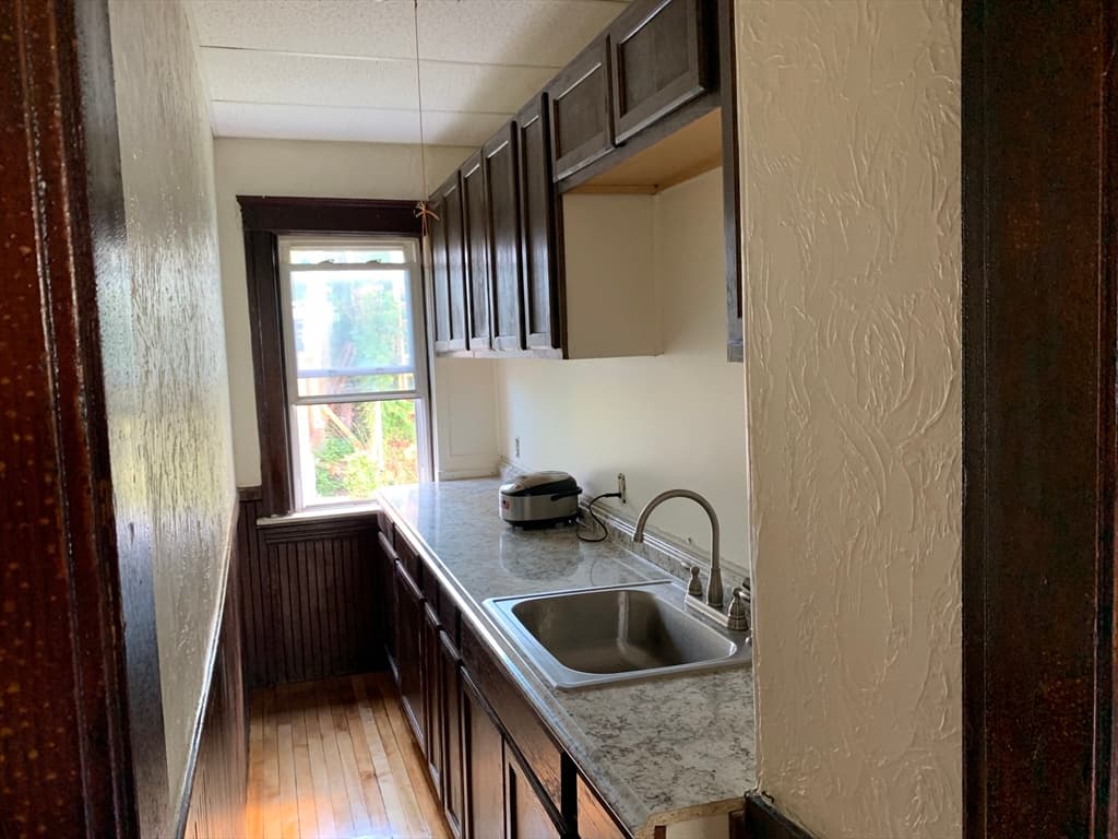 11 Diamond St, Worcester MA 01610 photo 21
