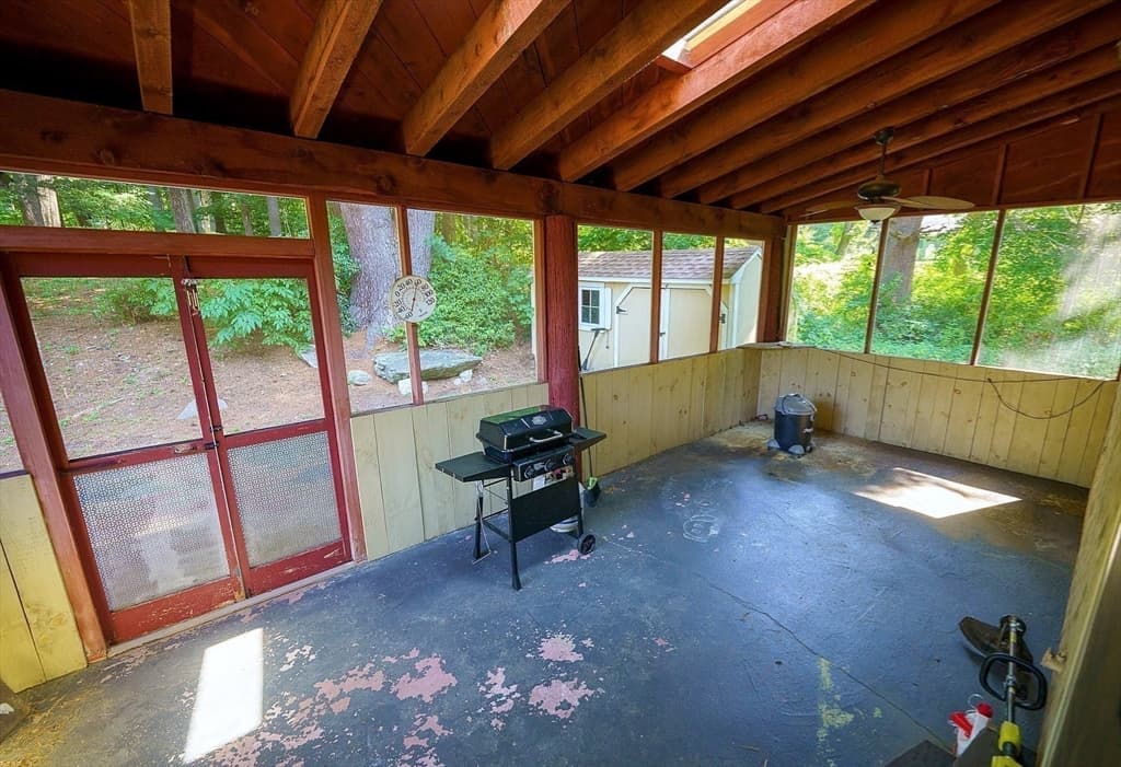 137 Wilson St, Spencer MA 01562 photo 16