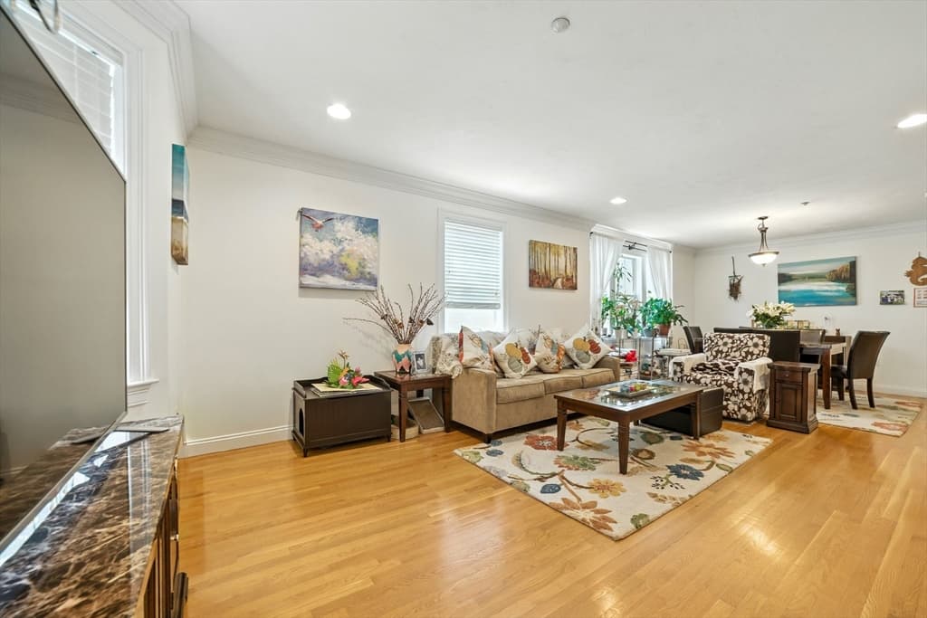 56 Wenham St # 1, Boston MA 02130 photo 12