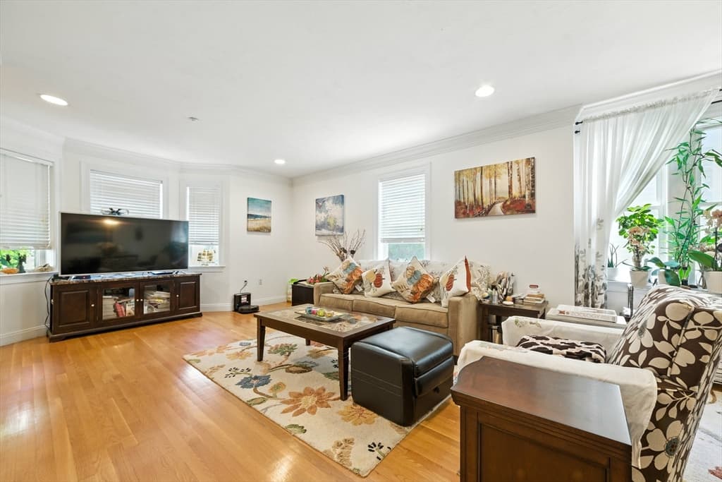 56 Wenham St # 1, Boston MA 02130 photo 14