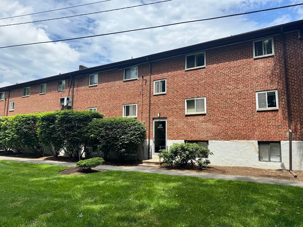 72 Bryon Rd. # 2, Boston MA 02467 photo 3
