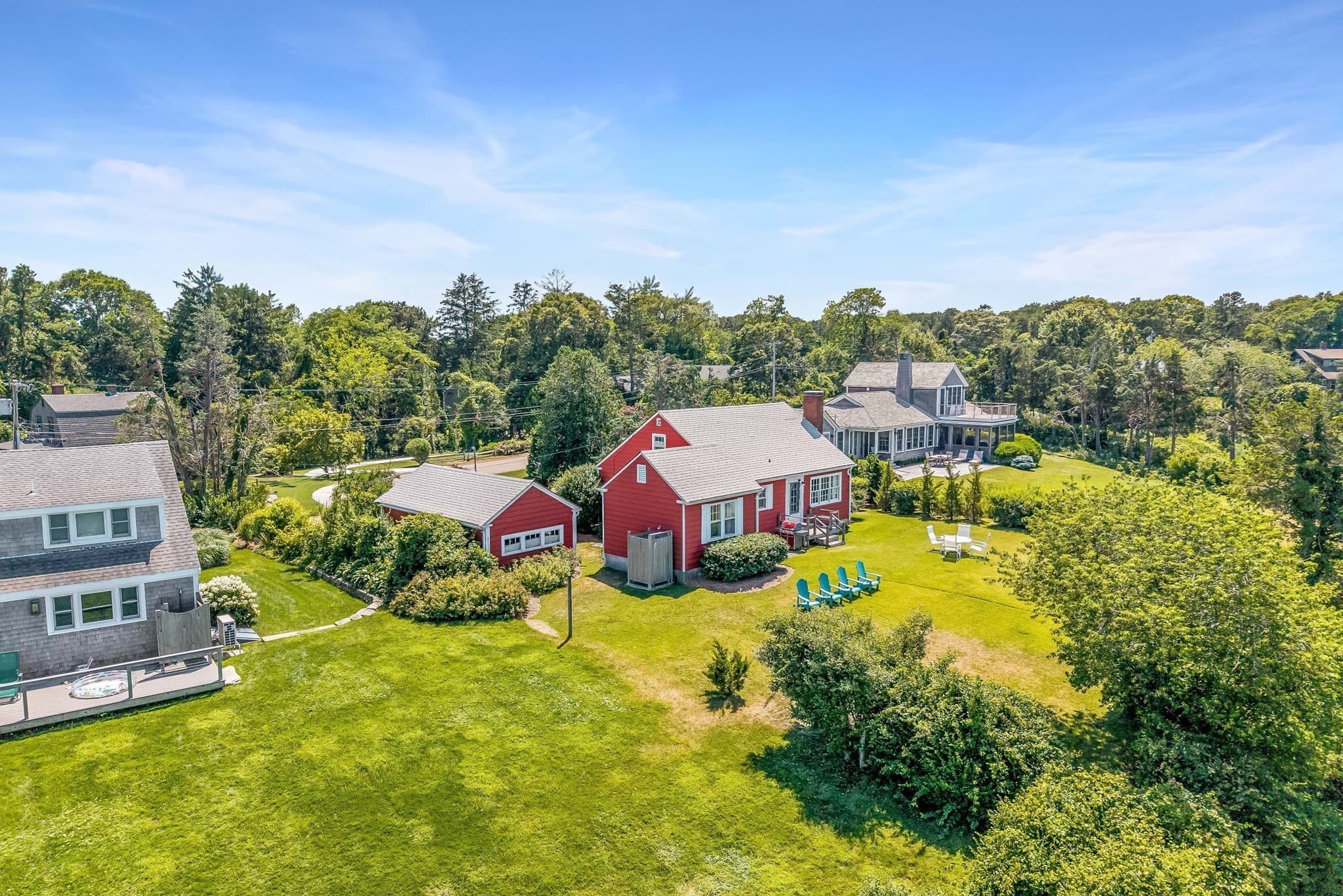 Single Family Residence at 36 Hines Point Rd, Tisbury MA 02568, photo 10 of 40