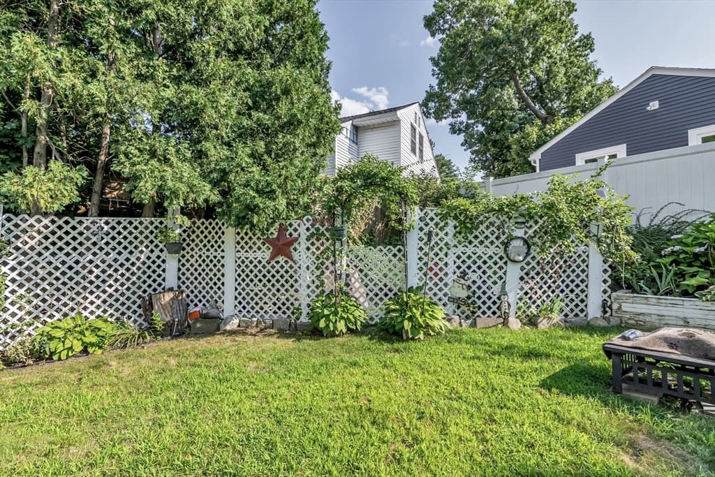 50 Chickering St, Lawrence MA 01843 photo 20