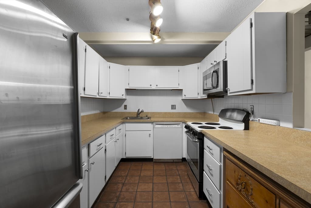 55 Tall Oaks Drive # 705, Weymouth MA 02190 photo 5