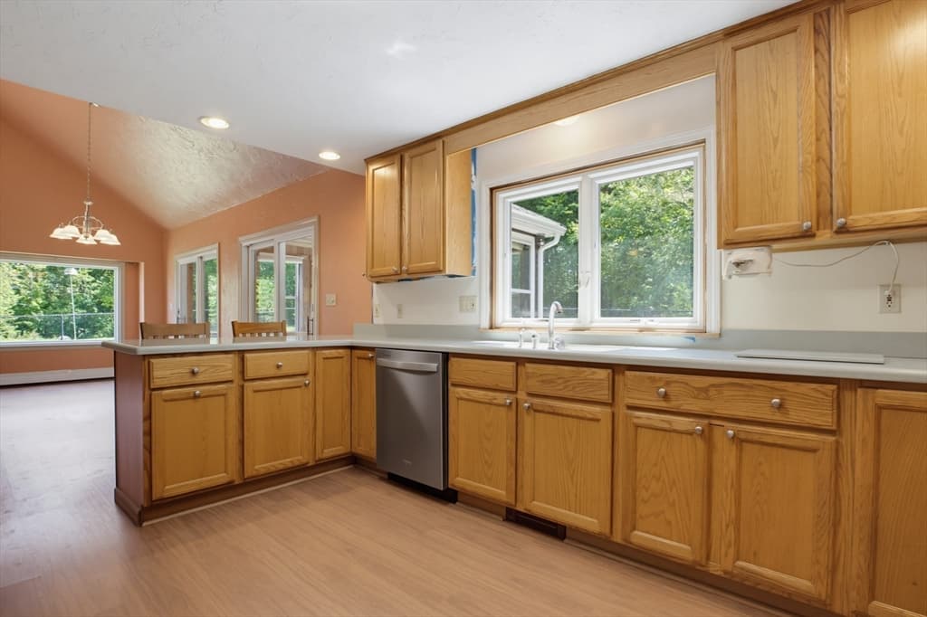 22 Purgatory Road, Sutton MA 01590 photo 3