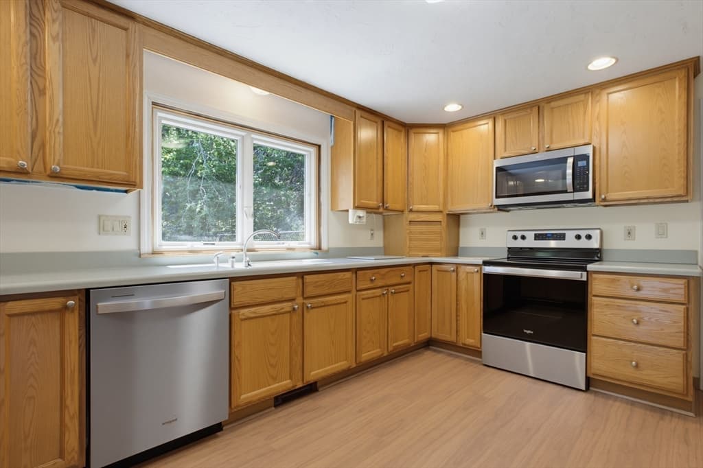 22 Purgatory Road, Sutton MA 01590 photo 4