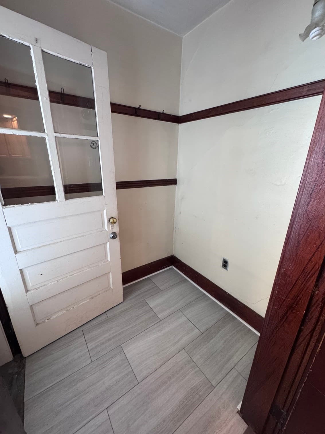 Condominium at 8 Harding St # B, Grafton MA 01560, photo 17 of 18