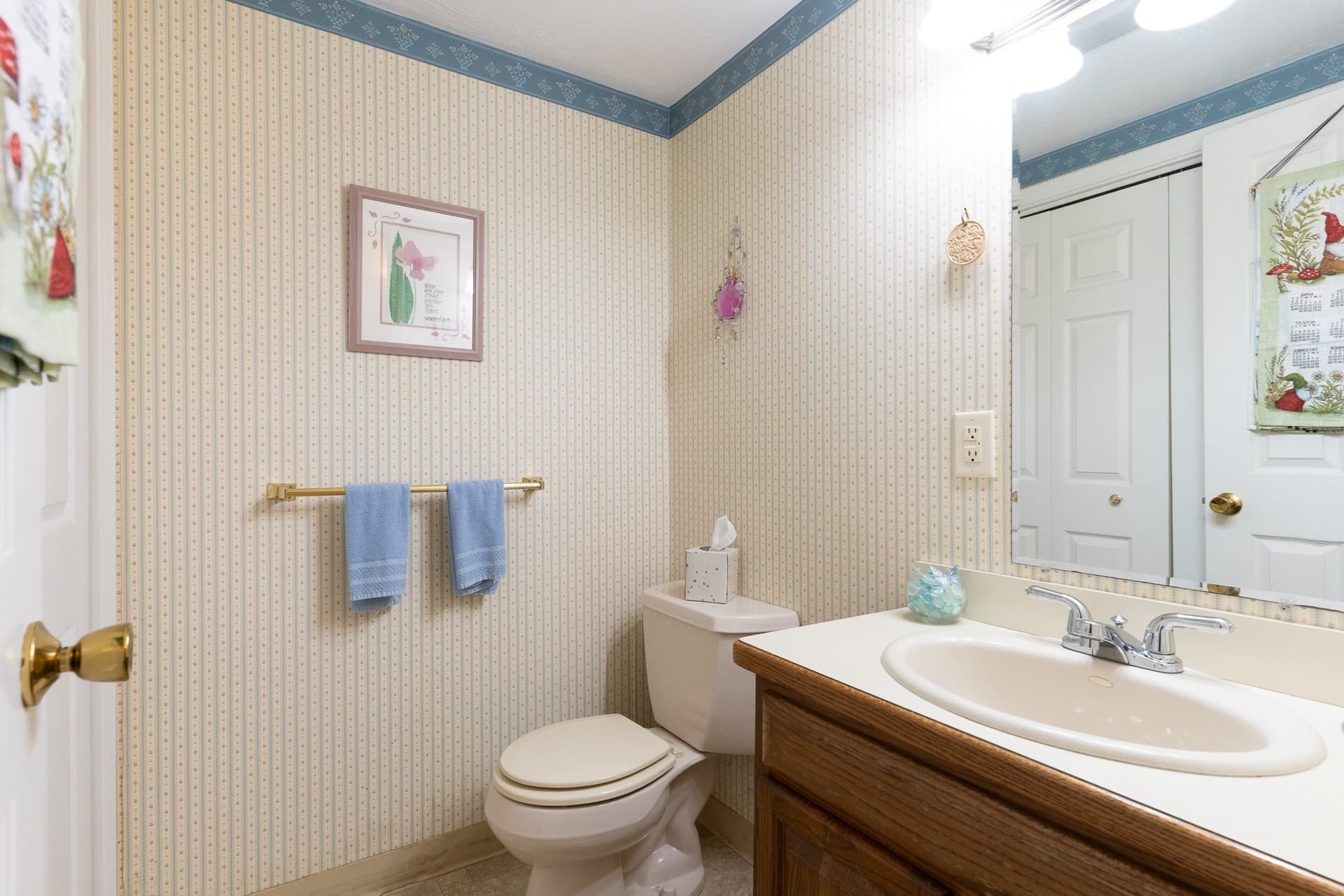 Condominium at 104 Brunnell Ave # 104, Brookfield MA 01506, photo 12 of 23