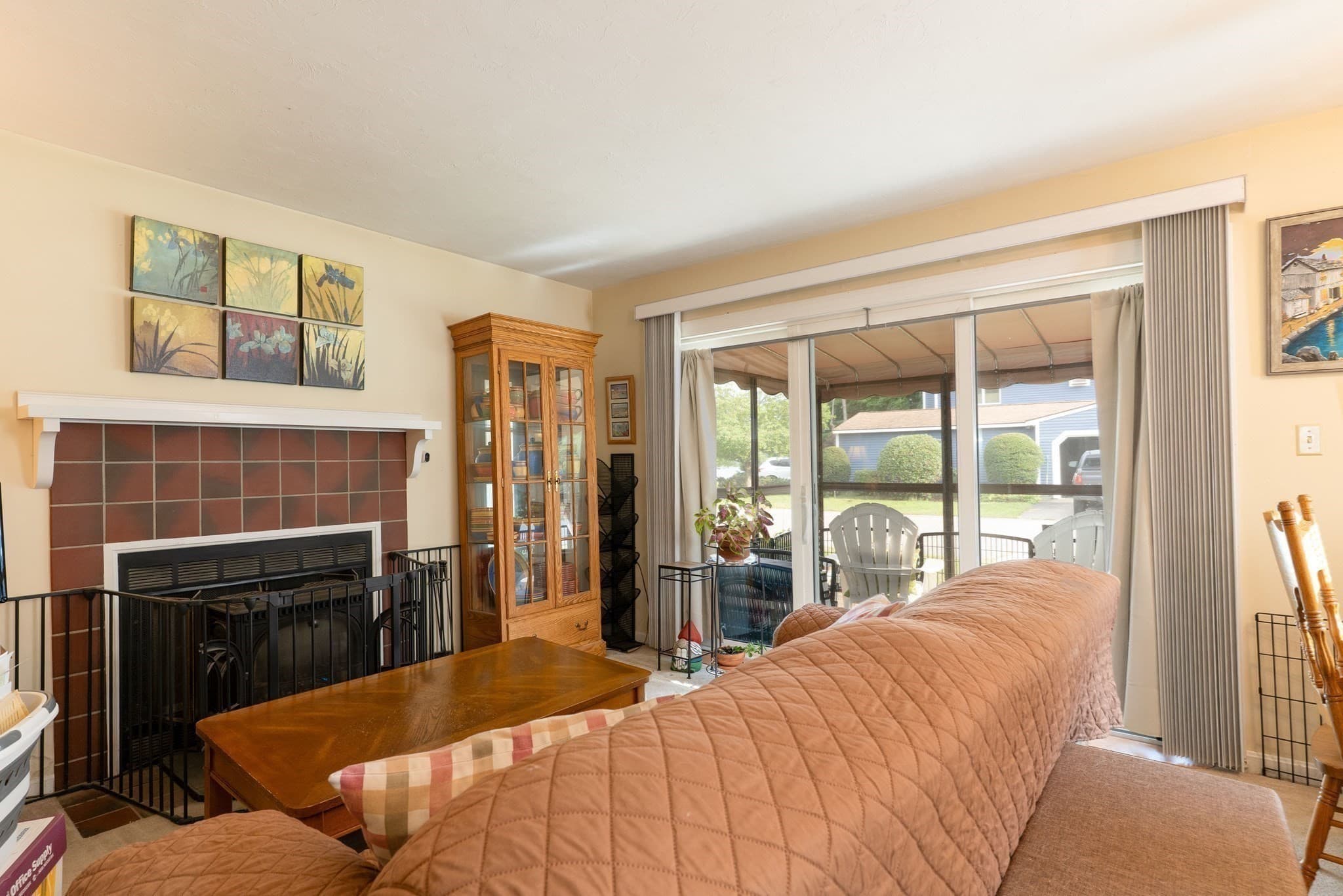 Condominium at 104 Brunnell Ave # 104, Brookfield MA 01506, Brookfield, photo 8 of 23