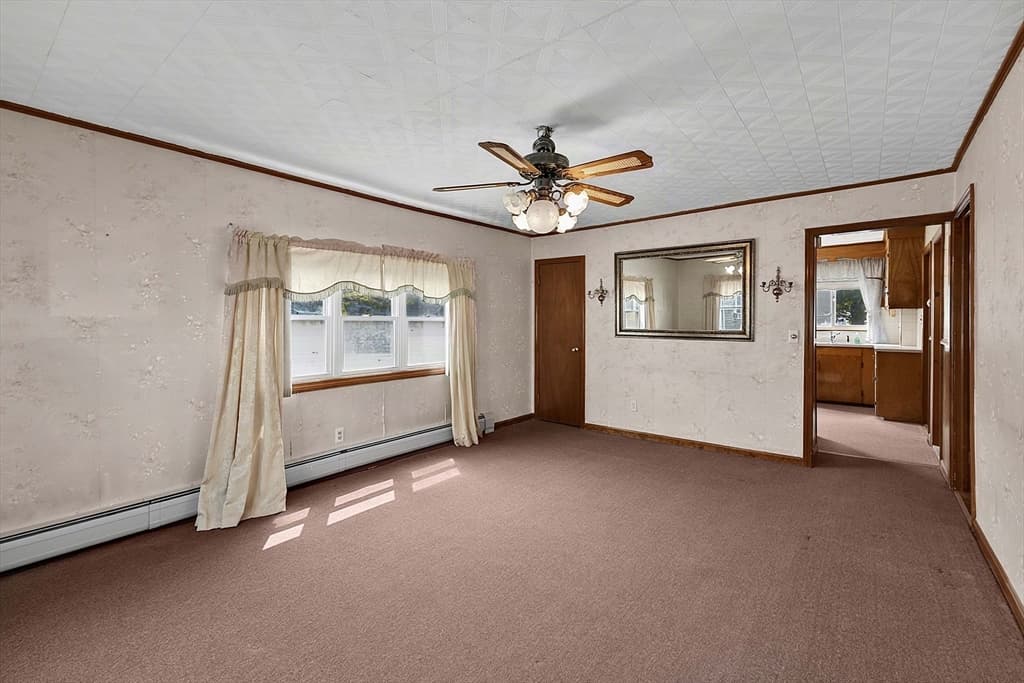 157 Denver Street, Fall River MA 02724 photo 4