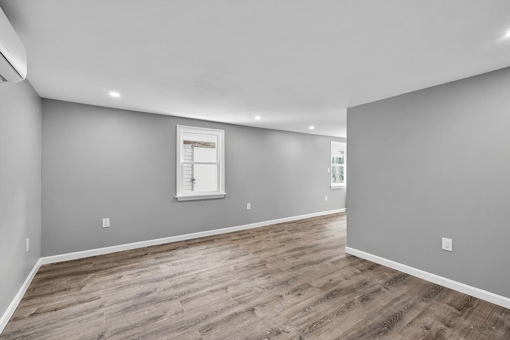 24 Emerson St, Fall River MA 02720 photo 34