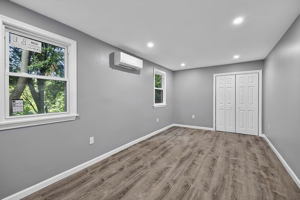 24 Emerson St, Fall River MA 02720 photo 18