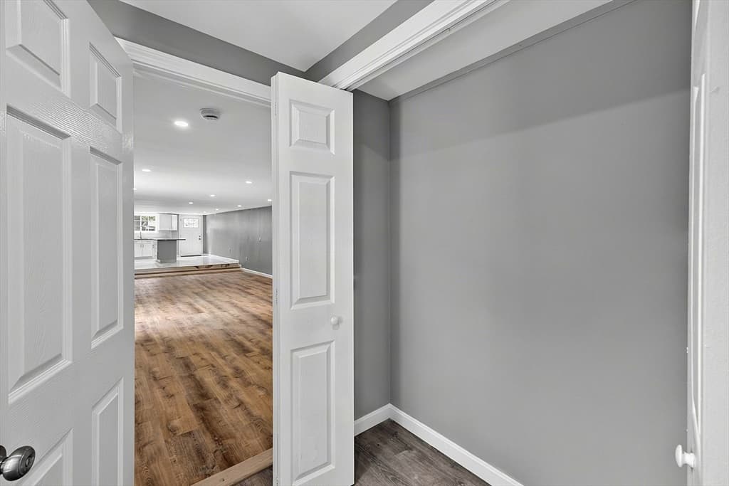 24 Emerson St, Fall River MA 02720 photo 35