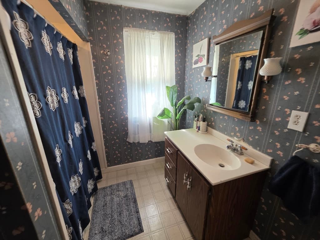 525 Chapin St, Ludlow MA 01056 photo 26