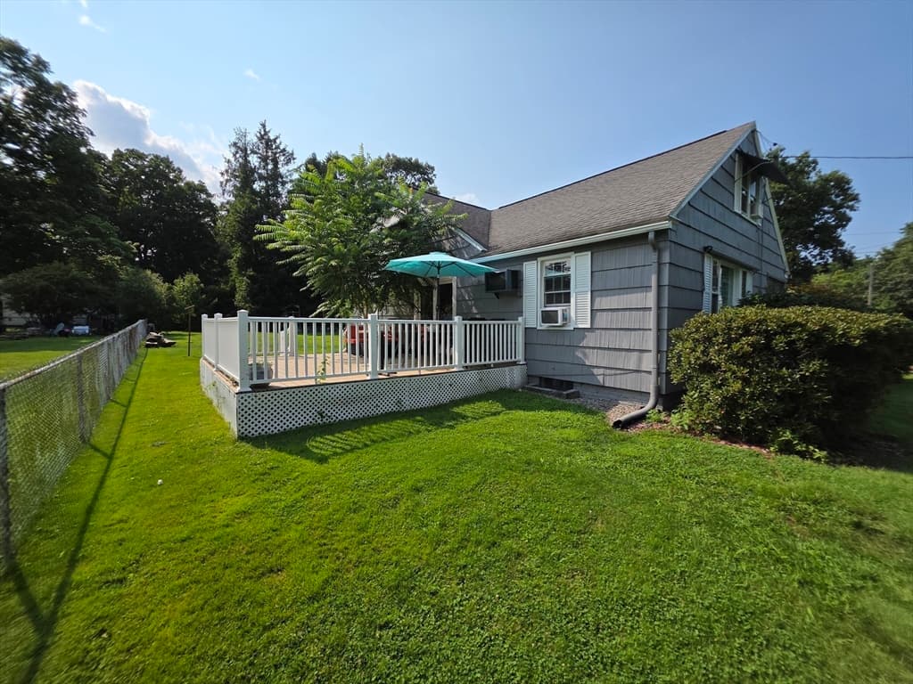 525 Chapin St, Ludlow MA 01056 photo 3