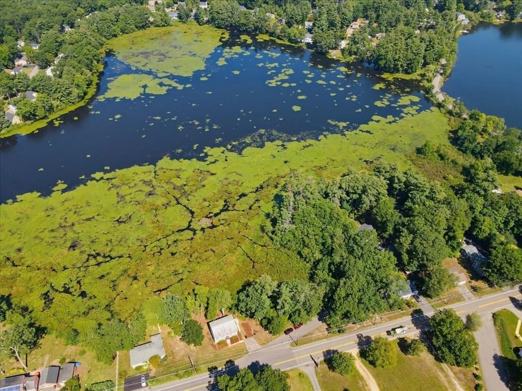 52 Sandy Pond Rd, Ayer MA 01432 photo 4
