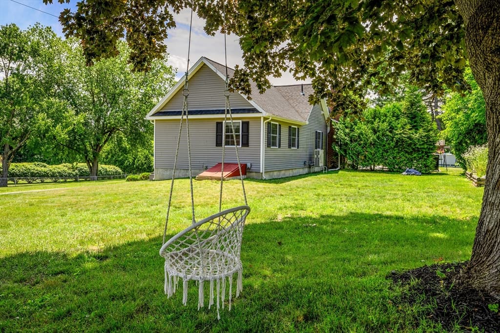 20 Mountain View St, South Hadley MA 01075 photo 37
