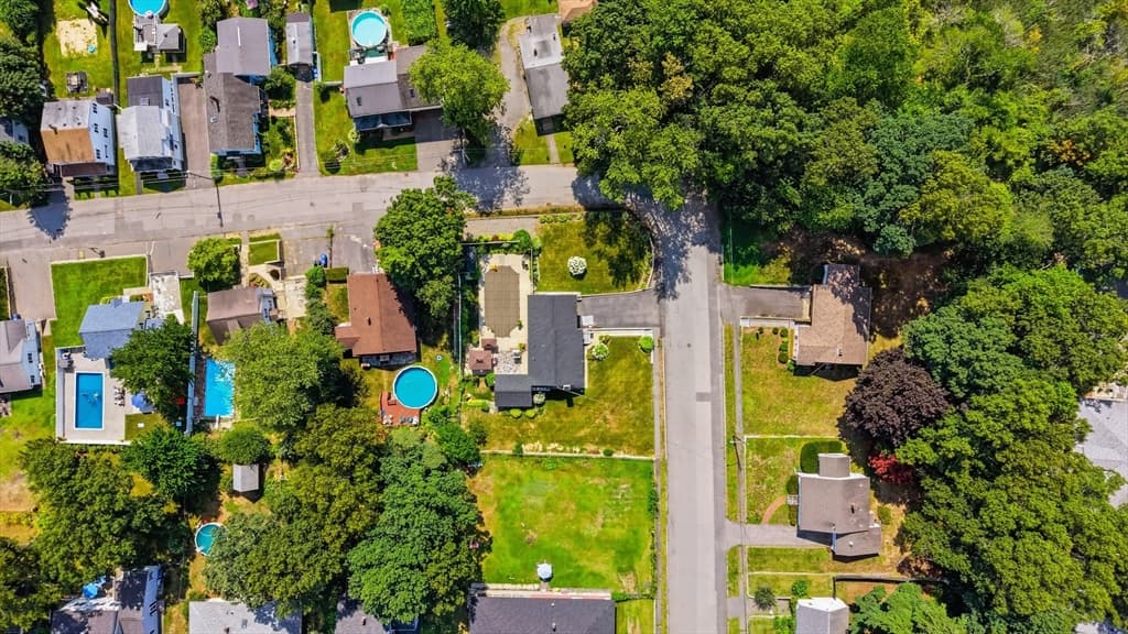 19 Daley Ave, Methuen MA 01844 photo 6
