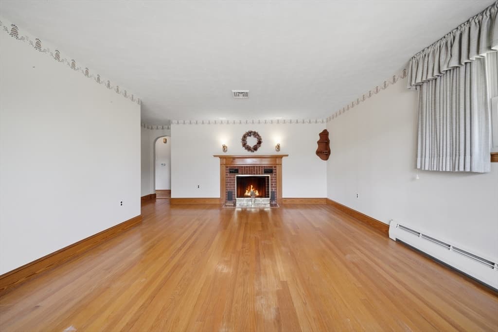 19 Daley Ave, Methuen MA 01844 photo 12