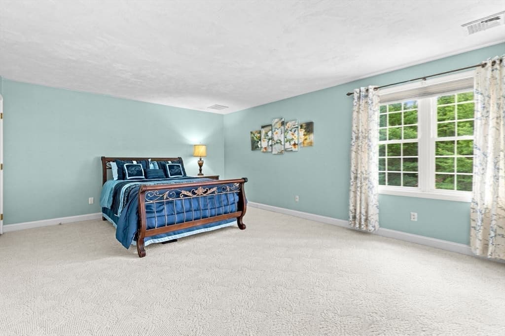 10 Edna Cir, Freetown MA 02717 photo 23