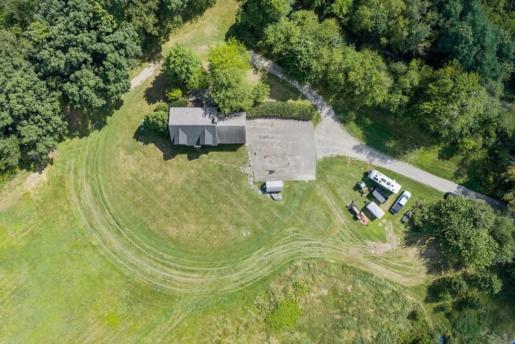140 Chace Hill Rd, Lancaster MA 01523 photo 2