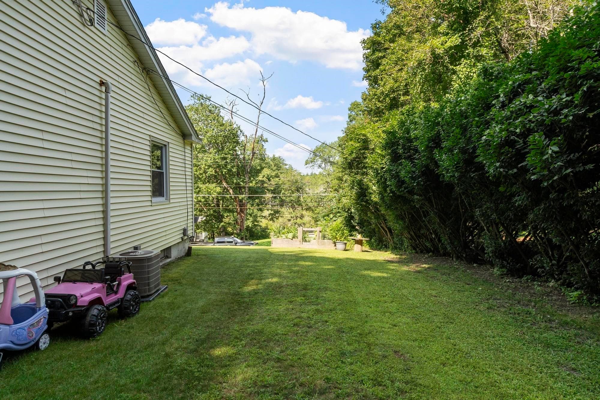 Single Family Residence at 149 North St, East Brookfield MA 01515, East Brookfield, photo 29 of 39