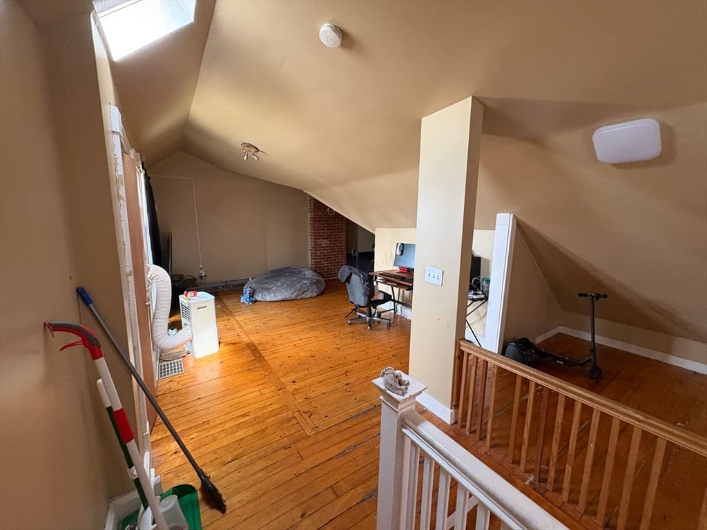 94-96 Byers St, Springfield MA 01105 photo 20