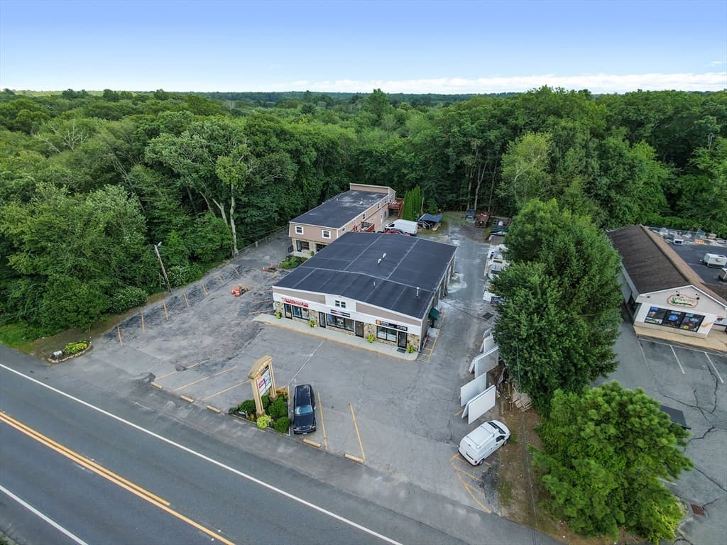 285 Winthrop Street, Rehoboth MA 02769
