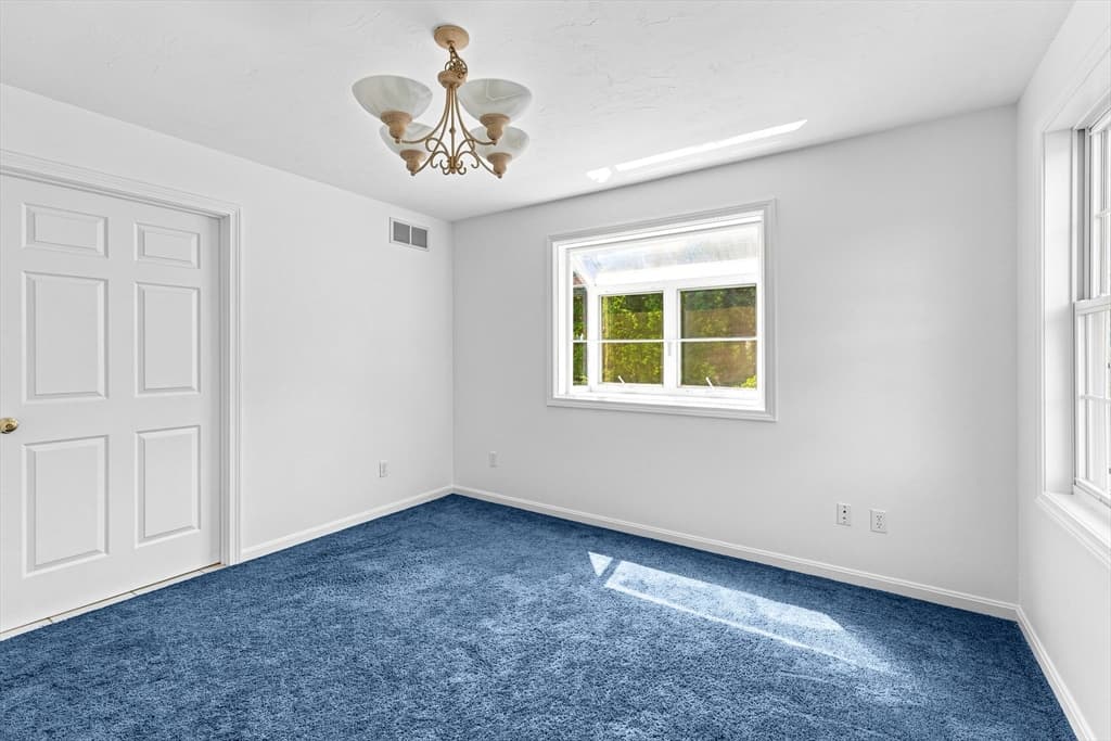 21 Forestview Dr, Fairhaven MA 02719 photo 17