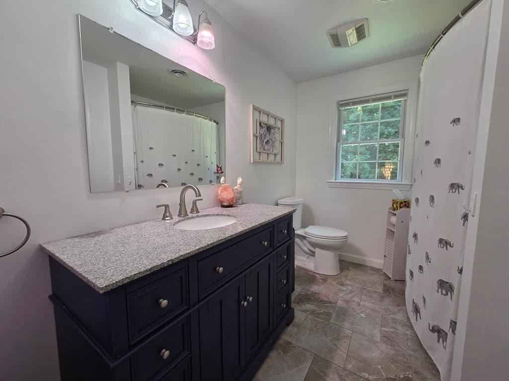 29 Cushing Rd, Webster MA 01570 photo 16