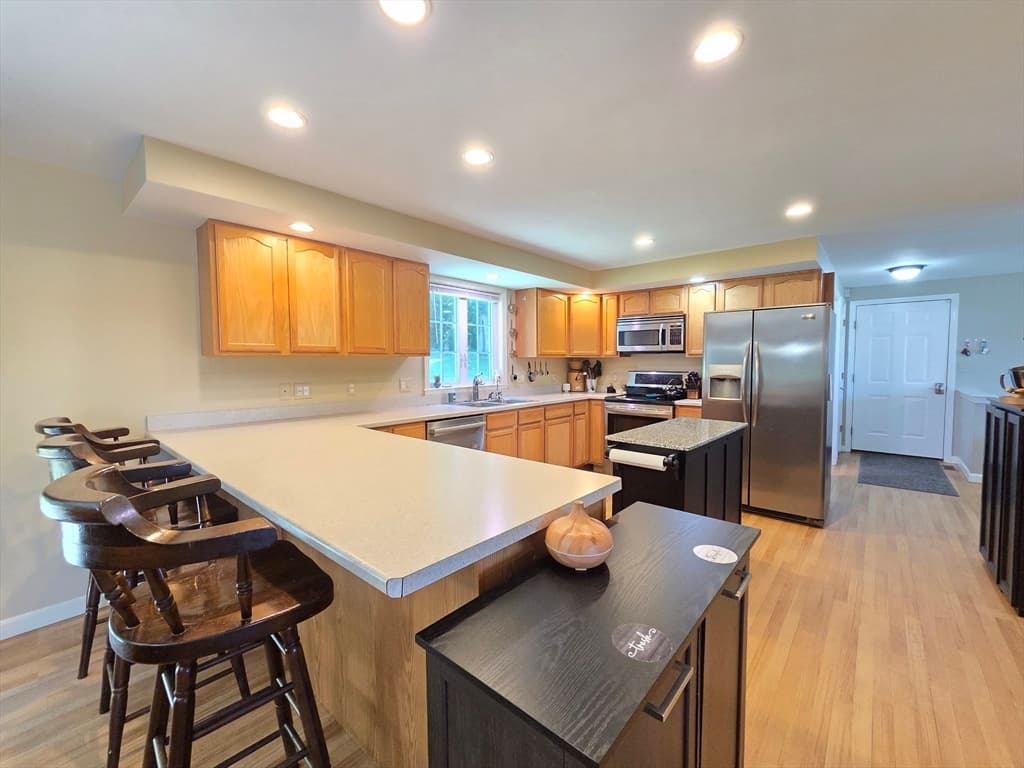 29 Cushing Rd, Webster MA 01570 photo 5