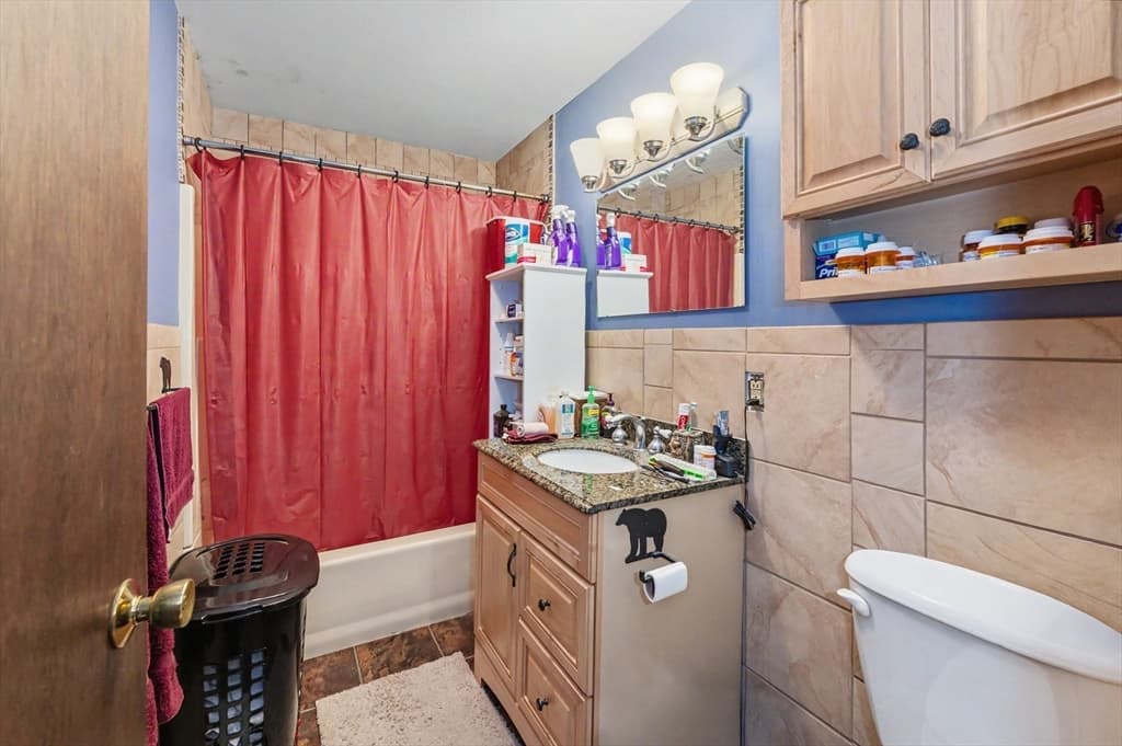 256 University Ave, Lowell MA 01854 photo 23