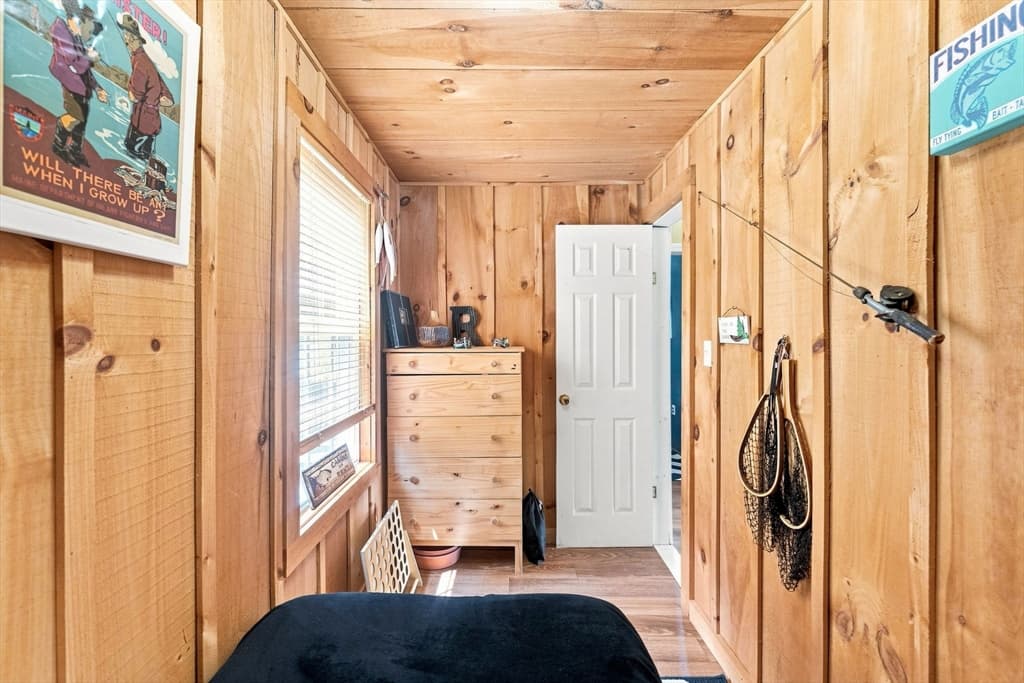 Single Family Residence at 53 Kinsley Ln, Mendon MA 01756, Mendon, photo 24 of 42